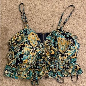 Fashion Nova Tops - Fashion Nova crop top Fashion Nova Tops - Fashion Nova crop top